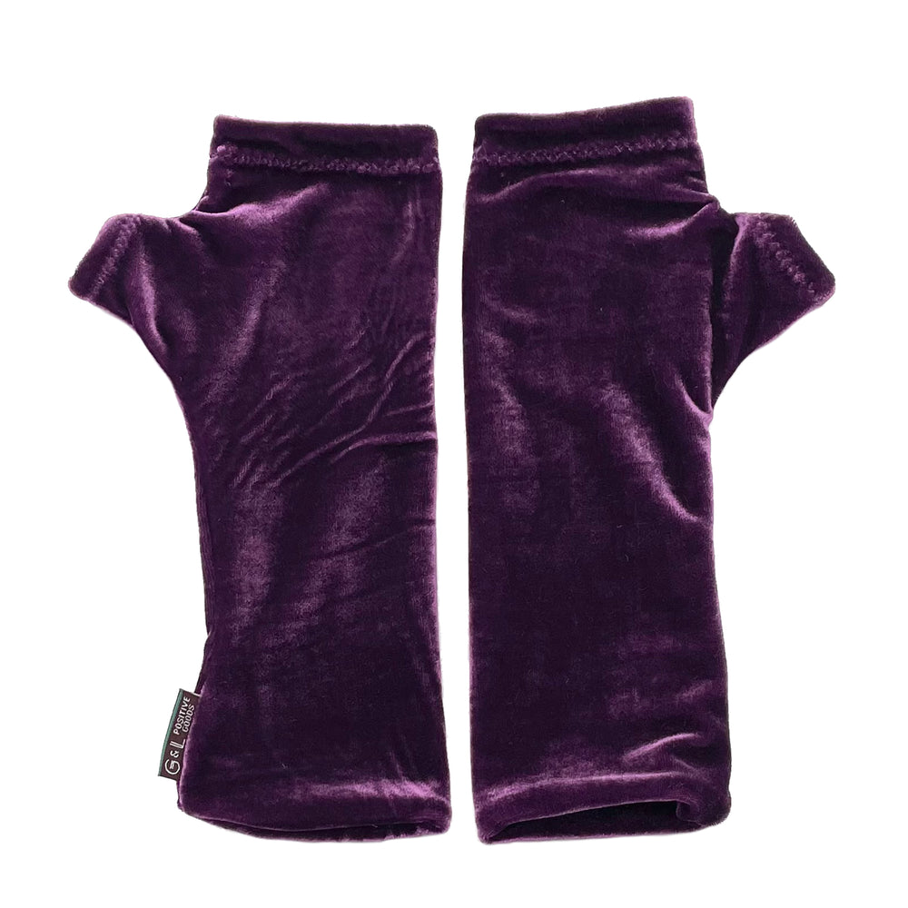 Jovie Wrist Warmers in royal purple color, front view – crushed velvet fingerless gloves