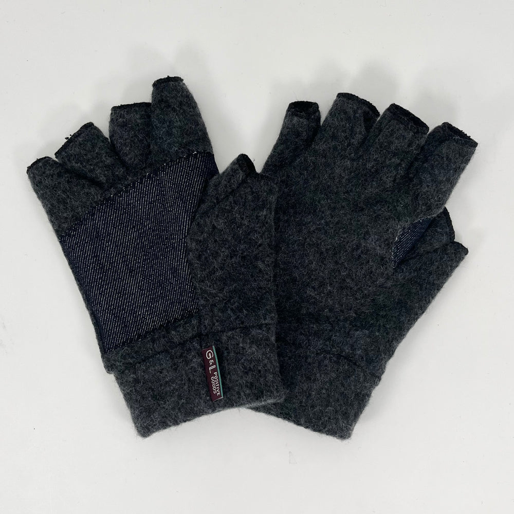 Charcoal Nomad Fingerless Gloves front and back view made from recycled cotton